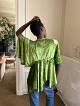 Load image into Gallery viewer, 1970s British boutique blouse