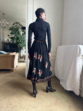 Load image into Gallery viewer, 1970s Krizia skirt