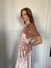 Load image into Gallery viewer, 1970s British boutique dress