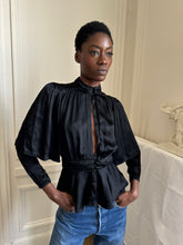 Load image into Gallery viewer, 1970s Ossie Clark blouse