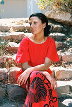 Load image into Gallery viewer, 1970s red floral kaftan