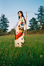 Load image into Gallery viewer, Uzbek embroidered duster