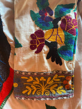 Load image into Gallery viewer, Uzbek embroidered duster