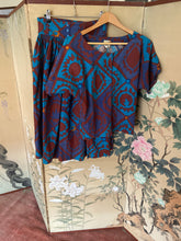 Load image into Gallery viewer, 1970s Anastasia set