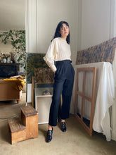 Load image into Gallery viewer, 1980s black wool pants