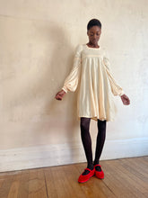 Load image into Gallery viewer, 1970s British boutique dress