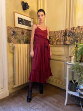 Load image into Gallery viewer, 1970s Renata dark red silk set