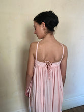 Load image into Gallery viewer, 1970s Chacok kite print dress