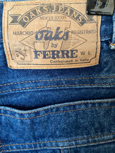 Load image into Gallery viewer, 1990s Oaks by Ferre shorts