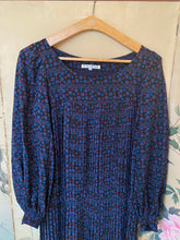 Load image into Gallery viewer, 1970s Guy Laroche pleated silk dress
