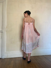 Load image into Gallery viewer, 1970s Chacok kite print dress