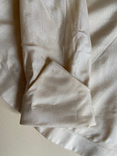Load image into Gallery viewer, RESERVED payment 2/2 1970s Pierre d’Alby cream silk set
