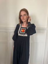 Load image into Gallery viewer, Chacok dress
