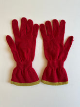 Load image into Gallery viewer, 1980s Daniel Hechter gloves
