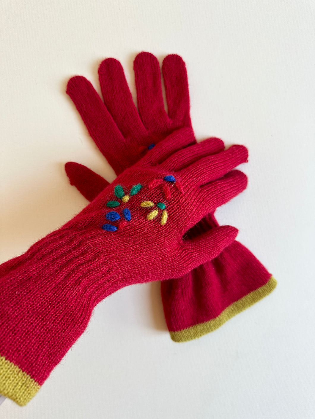1980s Daniel Hechter gloves