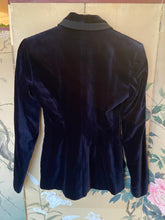Load image into Gallery viewer, documented AW 1989 Alaïa velvet blazer
