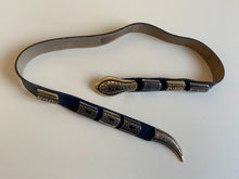 Load image into Gallery viewer, 1980s snake belt
