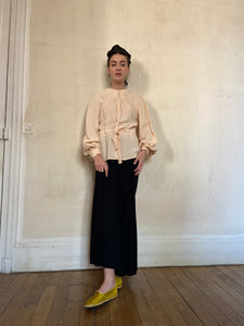1960s Quorum crepe blouse